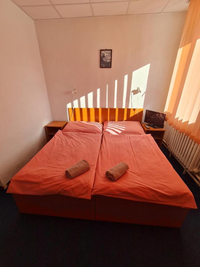 Penzion Olympia Banská Bystrica Eksteriør billede