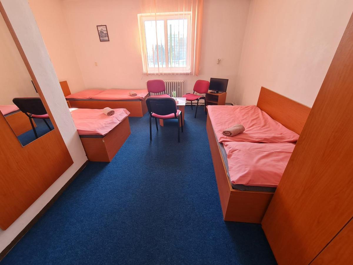 Penzion Olympia Banská Bystrica Eksteriør billede