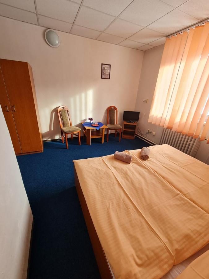 Penzion Olympia Banská Bystrica Eksteriør billede