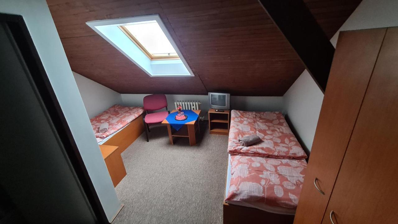 Penzion Olympia Banská Bystrica Eksteriør billede
